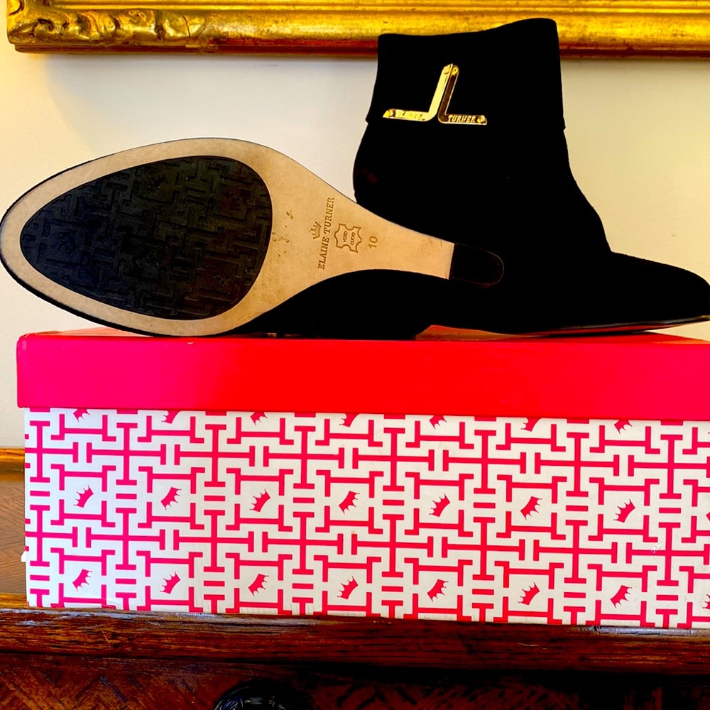 NWOT Elaine Turner Black Suede Wedge Boots - Picture 1 of 5